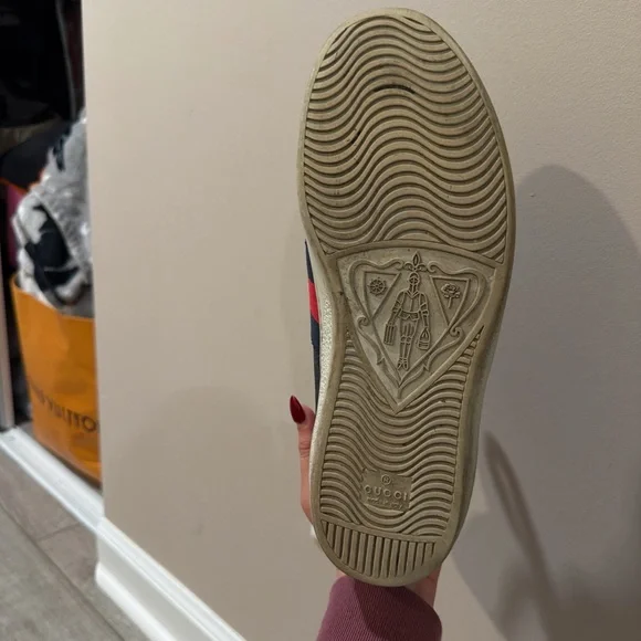 Gucci Black and Red Men's Sneakers - Picture 4 of 5